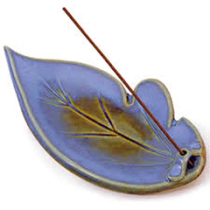 Shoyeido Leaf Azur incense holder