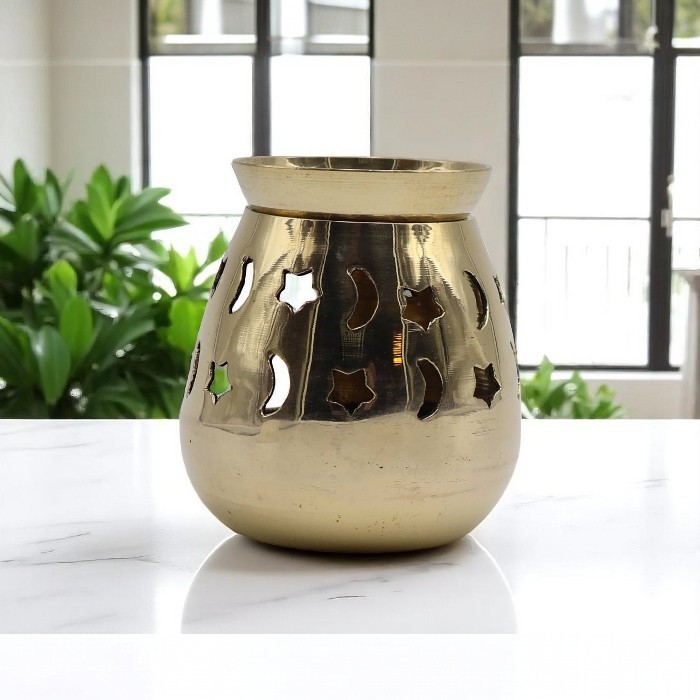 Brass essential oil diffuser