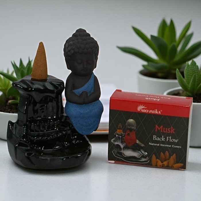 Arovatika backflow incense cones Musk