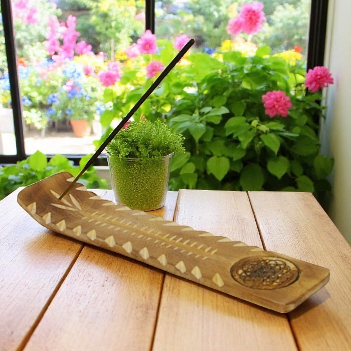 Wooden incense holder Flower of Life